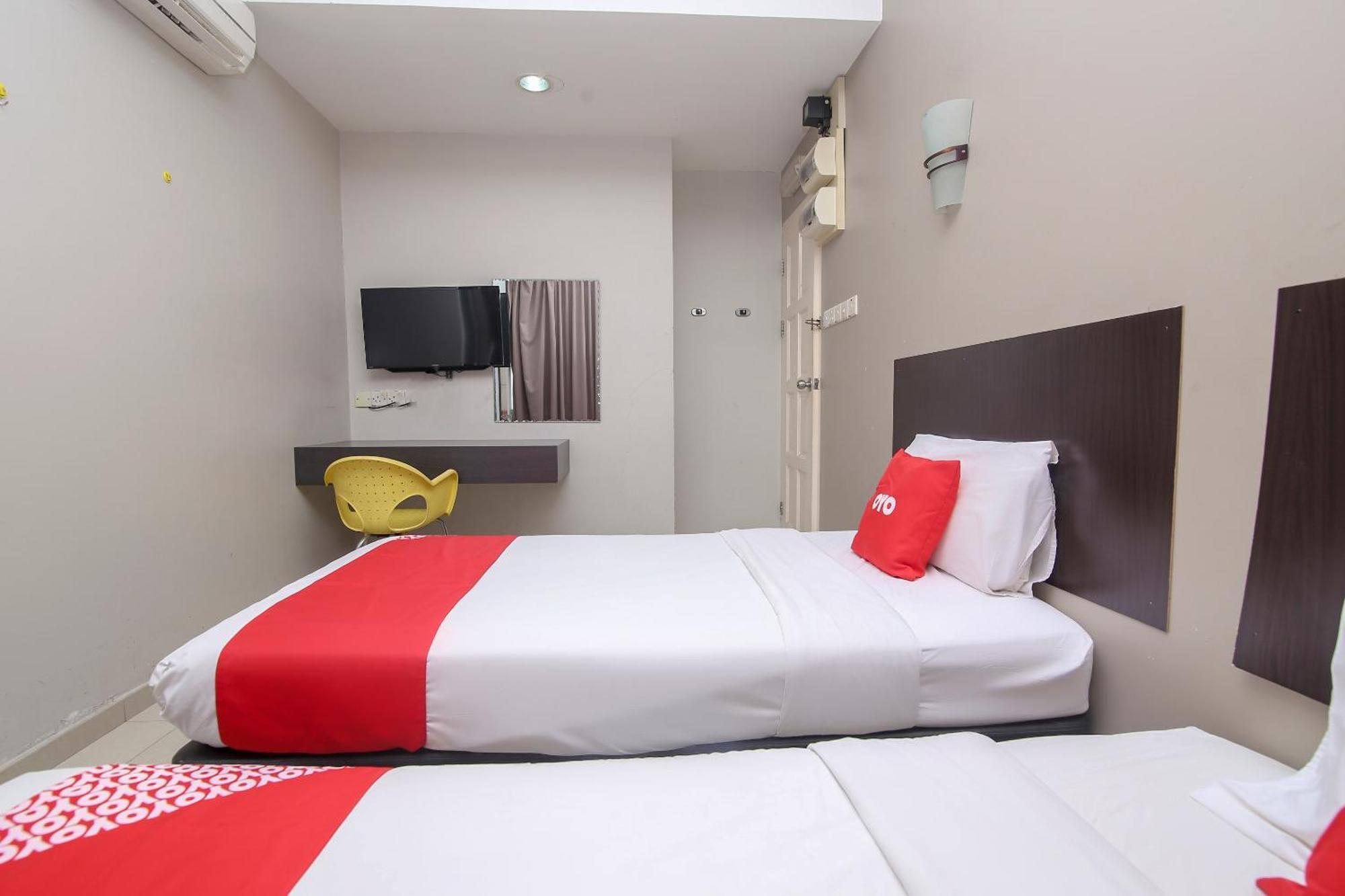 Nice Stay Three Six Five Services 古晋 外观 照片
