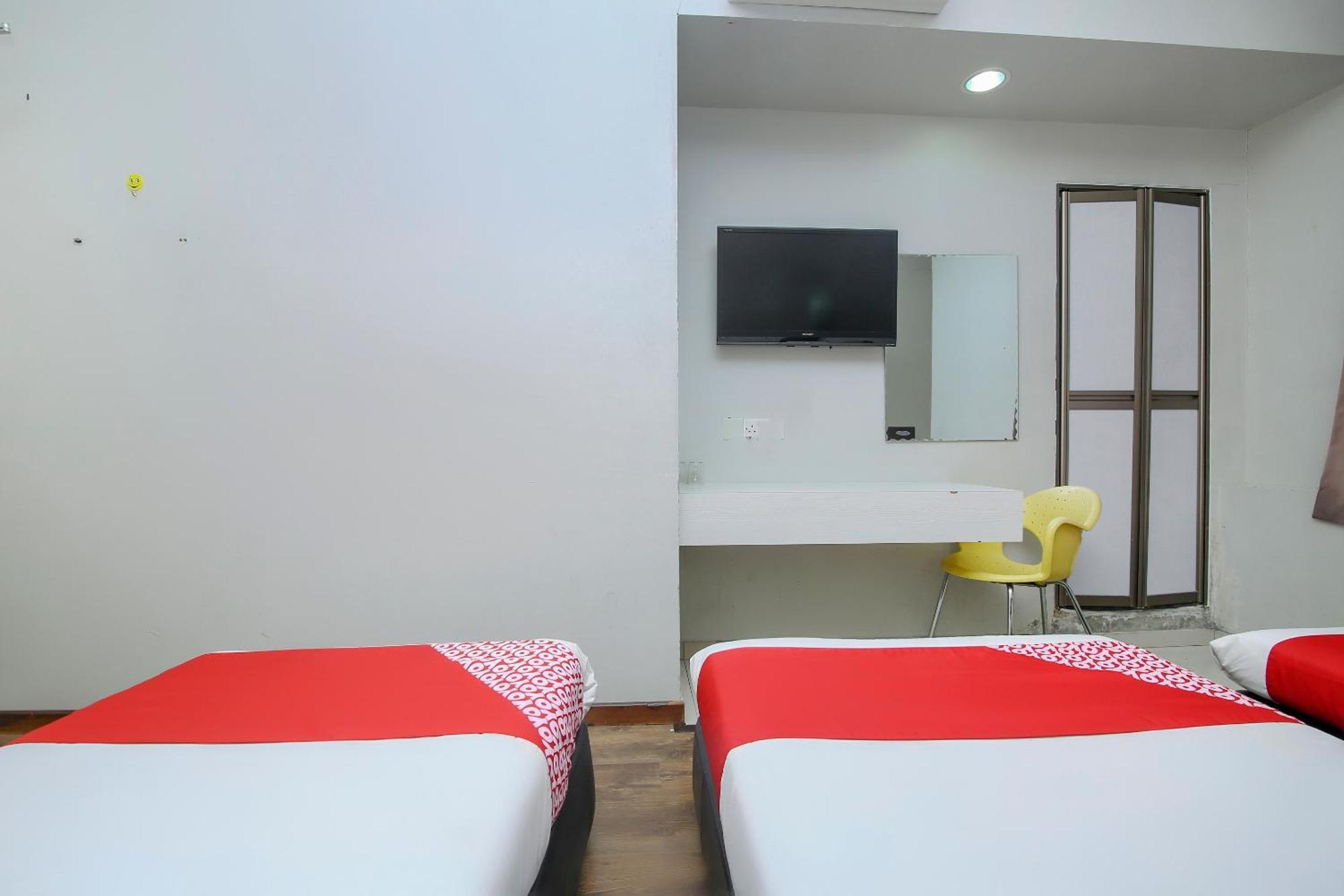 Nice Stay Three Six Five Services 古晋 外观 照片