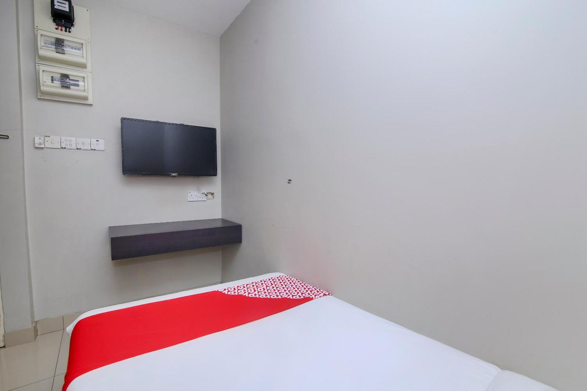Nice Stay Three Six Five Services 古晋 外观 照片