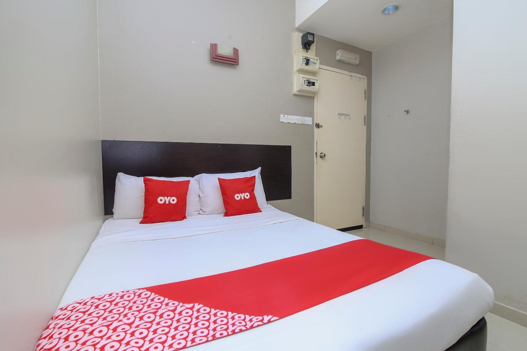 Nice Stay Three Six Five Services 古晋 外观 照片